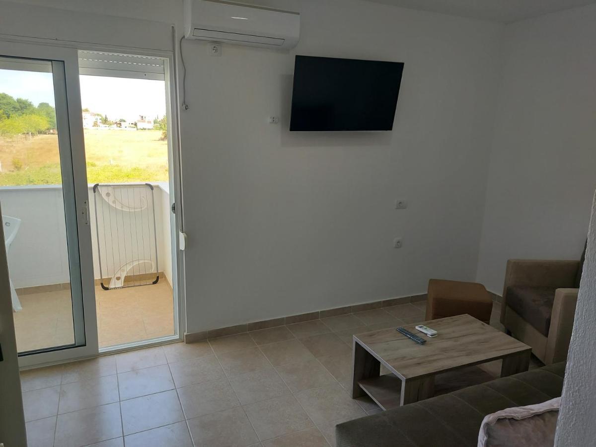 Ulcin Relax Apartments & Rooms Улцинь Экстерьер фото